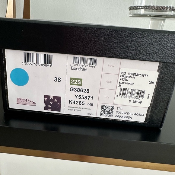 Chanel Black X White Leather CC All Over Icon Espadrilles - Picture 2 of 9